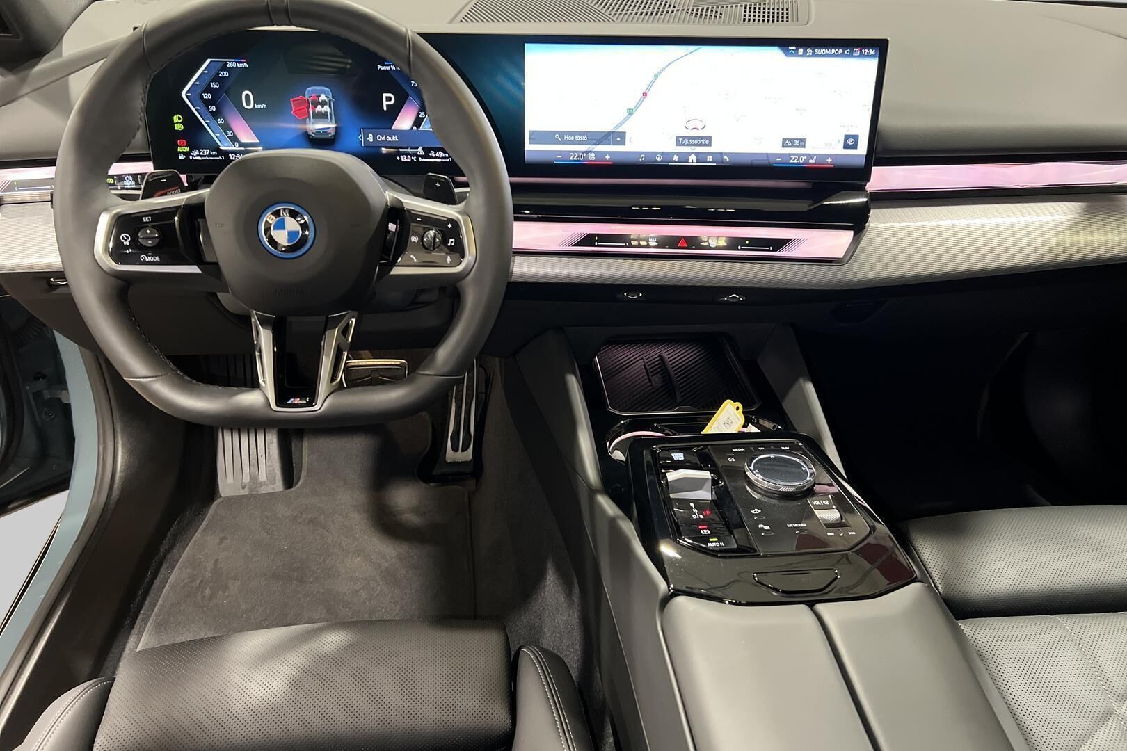 BMW 5-SARJA iso kuva 10