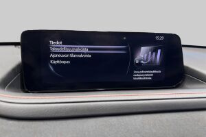 MAZDA CX-30 esikatselu 37