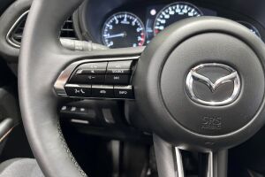 MAZDA CX-30 esikatselu 24