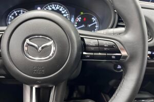 MAZDA CX-30 esikatselu 25