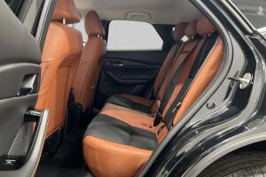 MAZDA CX-30 esikatselu 8