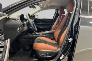 MAZDA CX-30 esikatselu 9