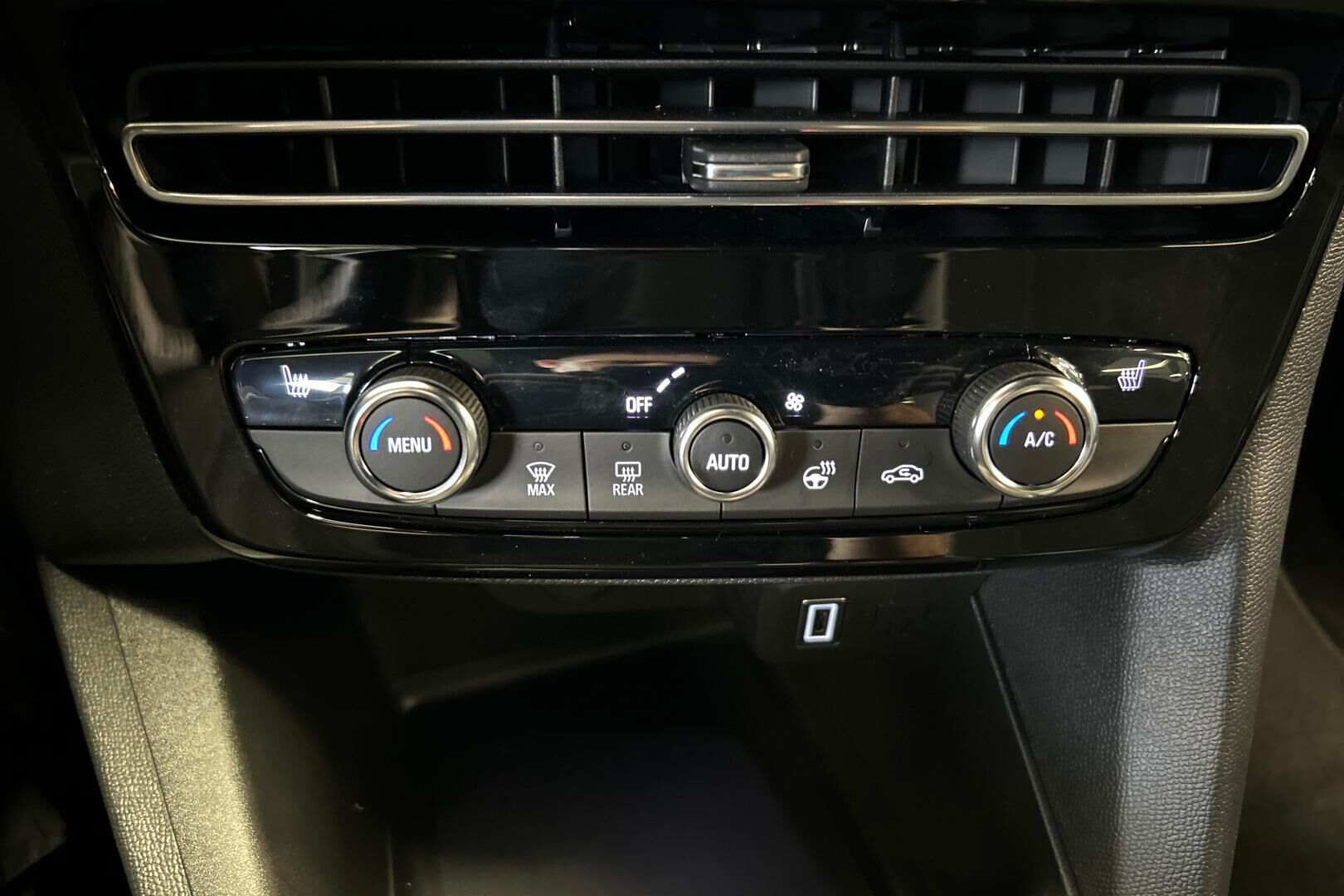 Opel Mokka iso kuva 17