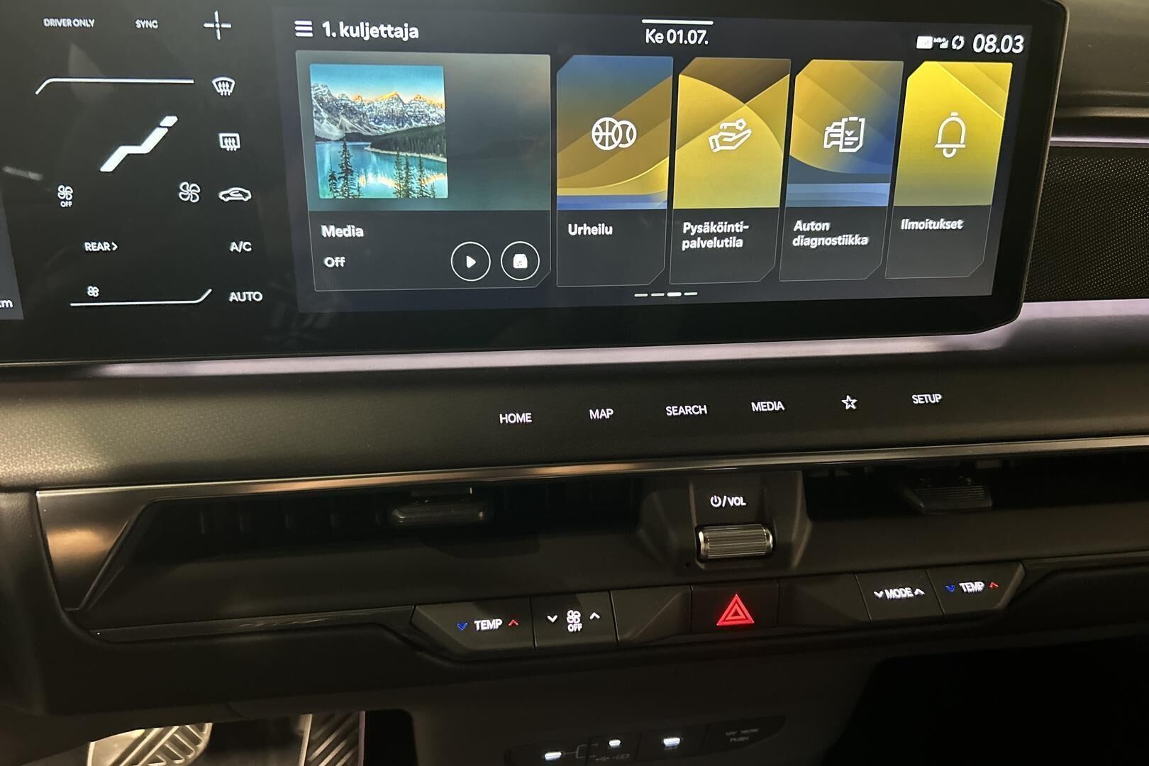 Kia EV9 iso kuva 18