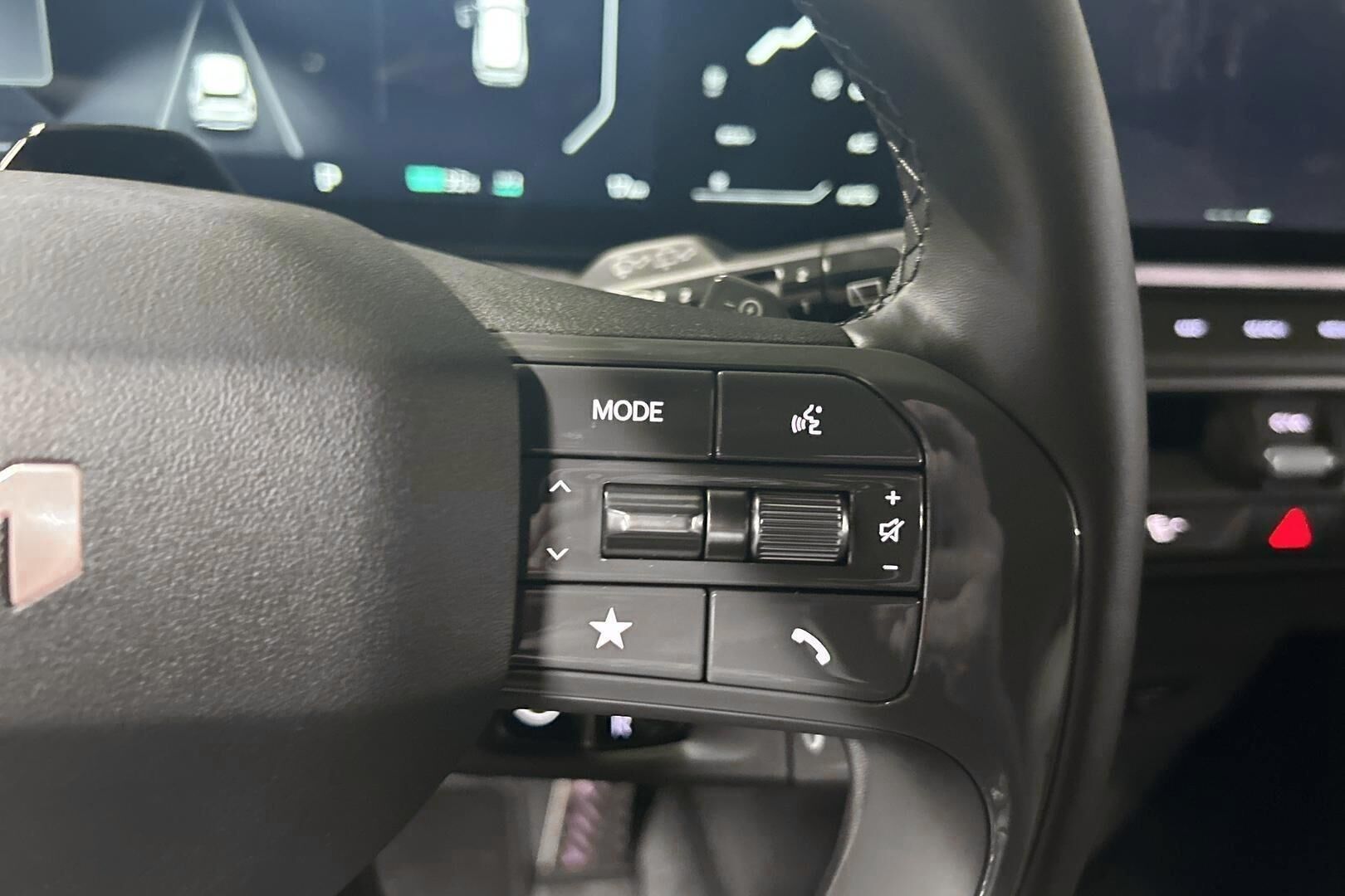 Kia EV9 iso kuva 21