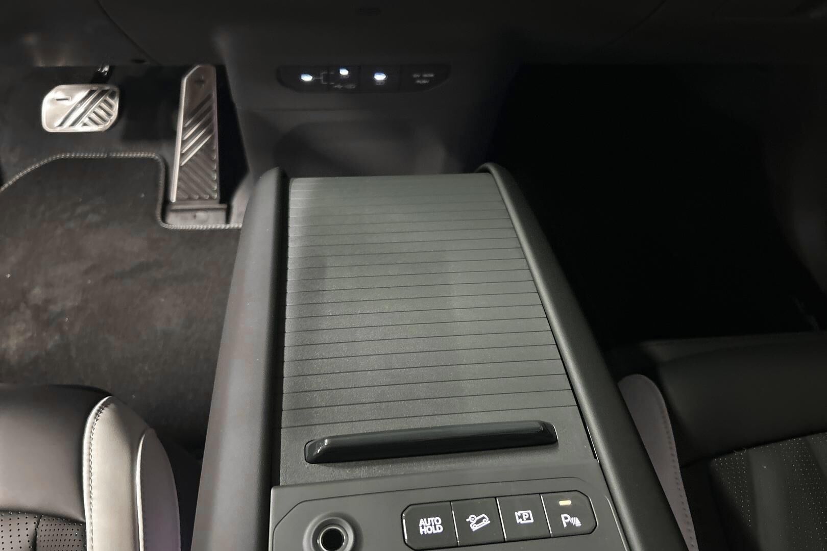 Kia EV9 iso kuva 25