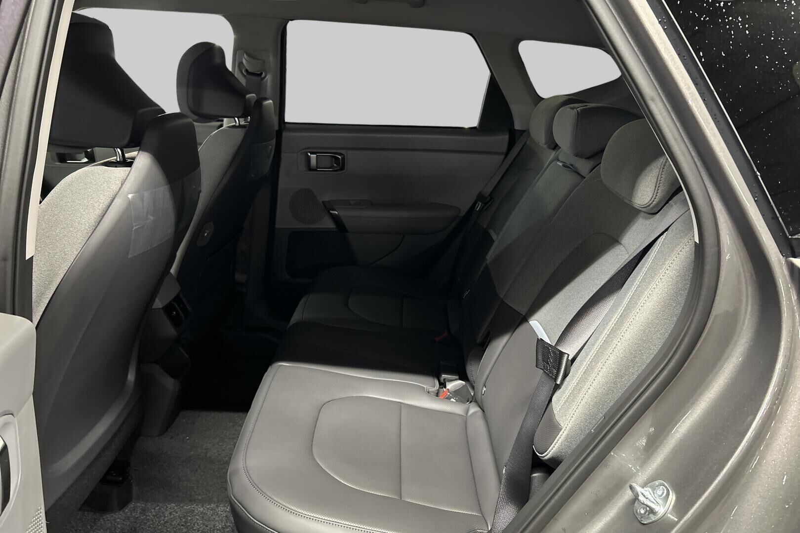 Kia Seltos iso kuva 8