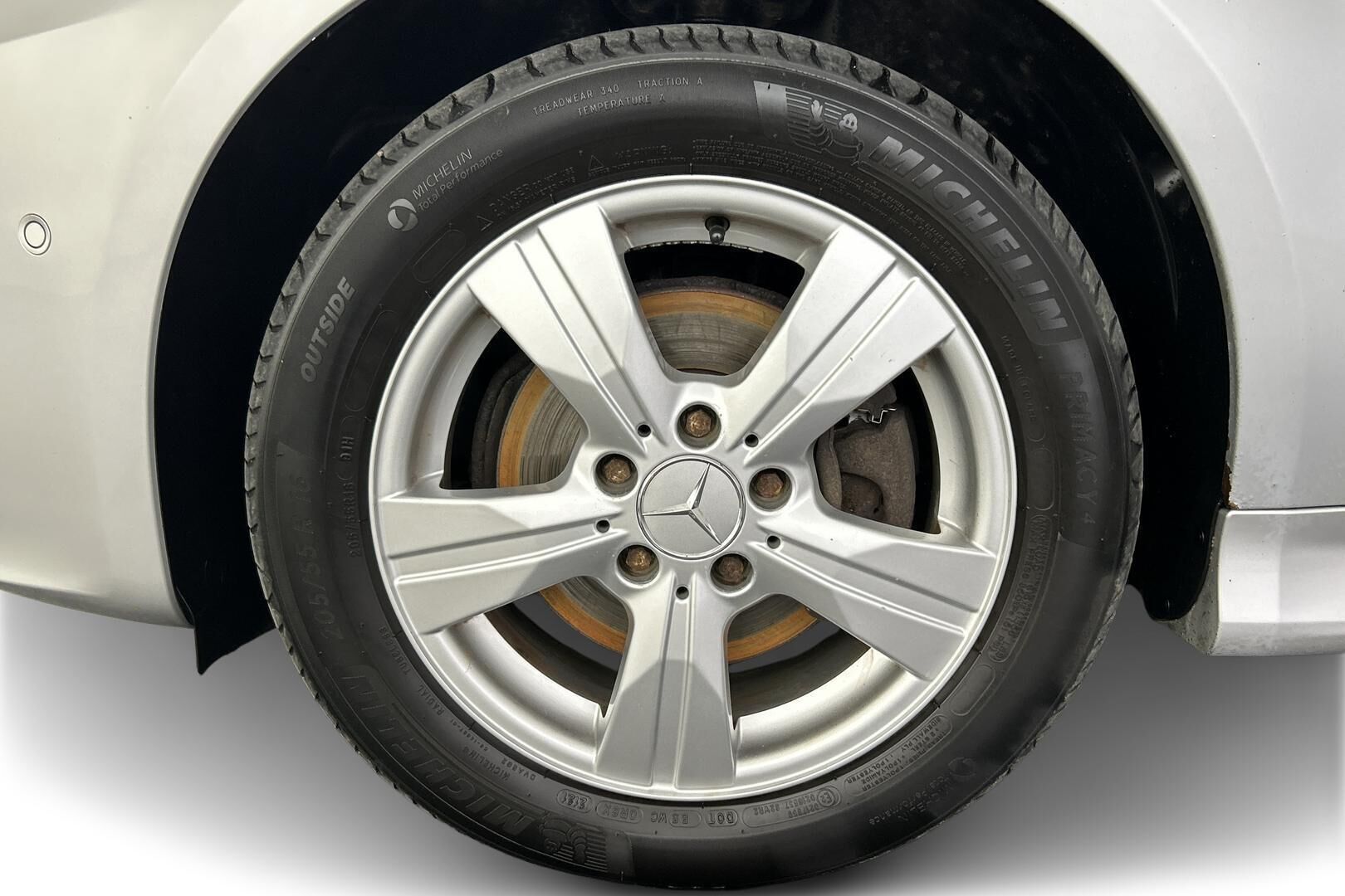 Mercedes-Benz B iso kuva 25