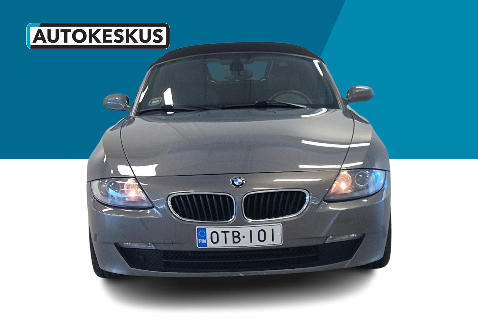 BMW Z4 iso kuva 16