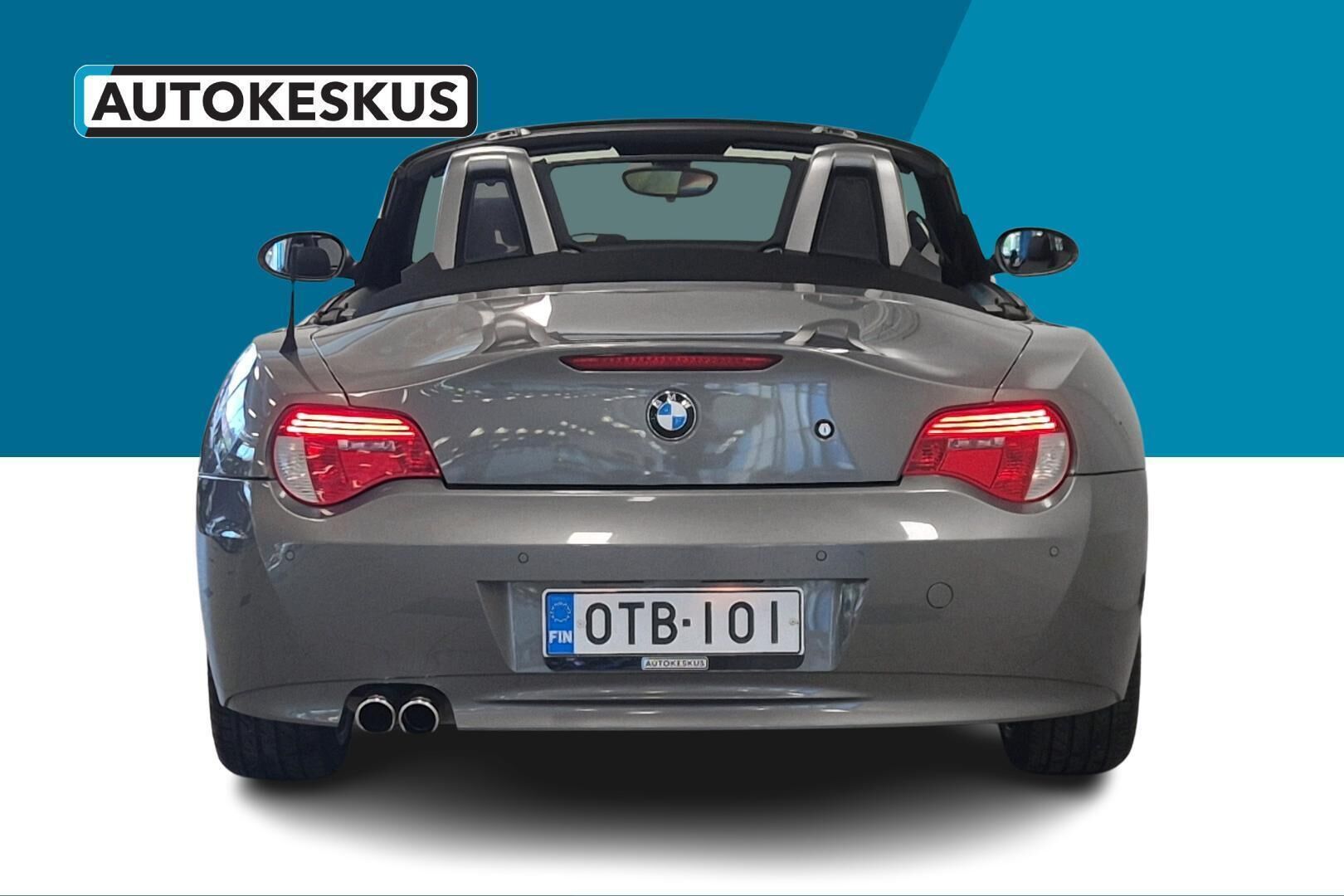 BMW Z4 iso kuva 6