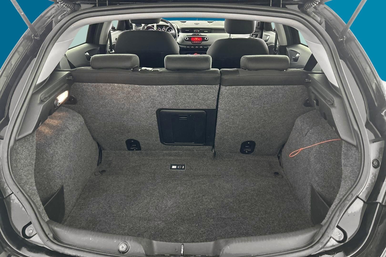 Alfa Romeo Giulietta iso kuva 12