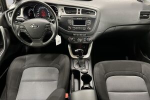 Kia cee'd esikatselu 11