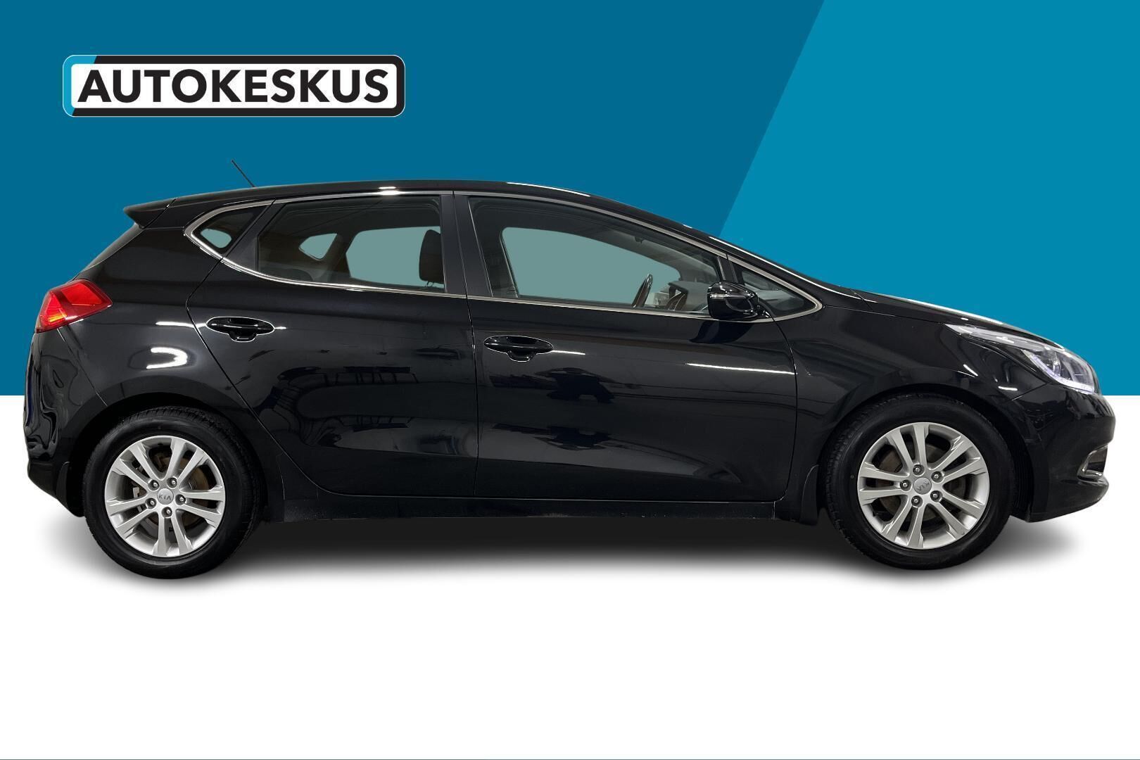 Kia cee'd iso kuva 4