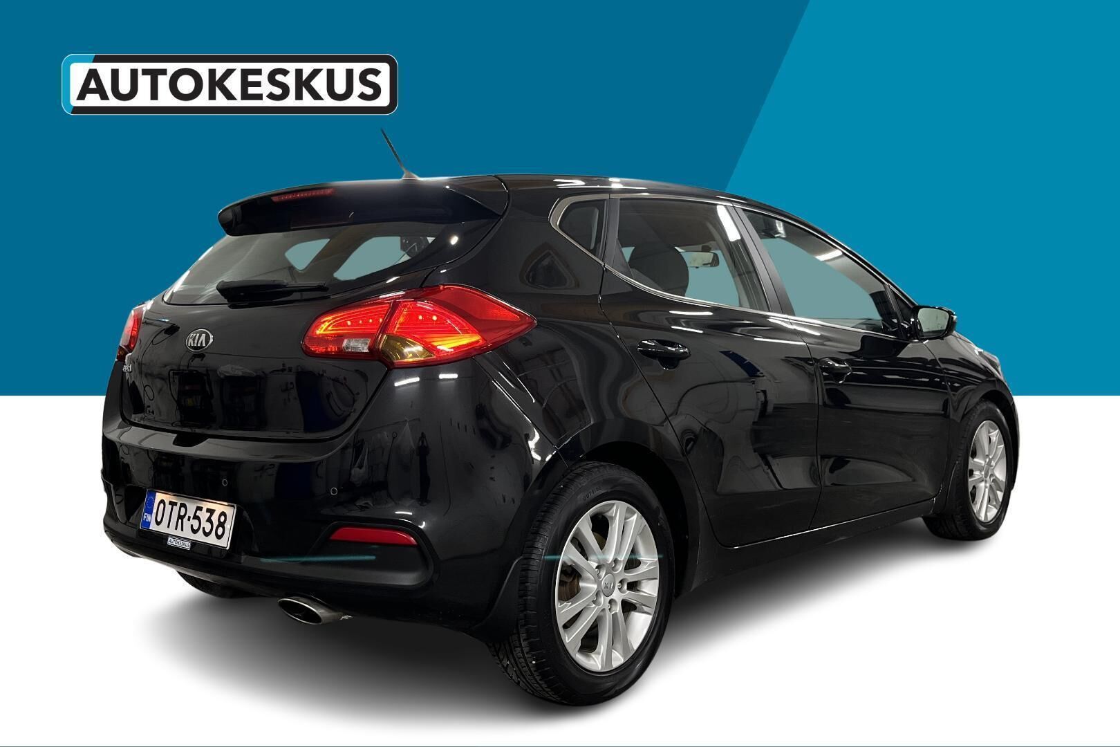 Kia cee'd iso kuva 5