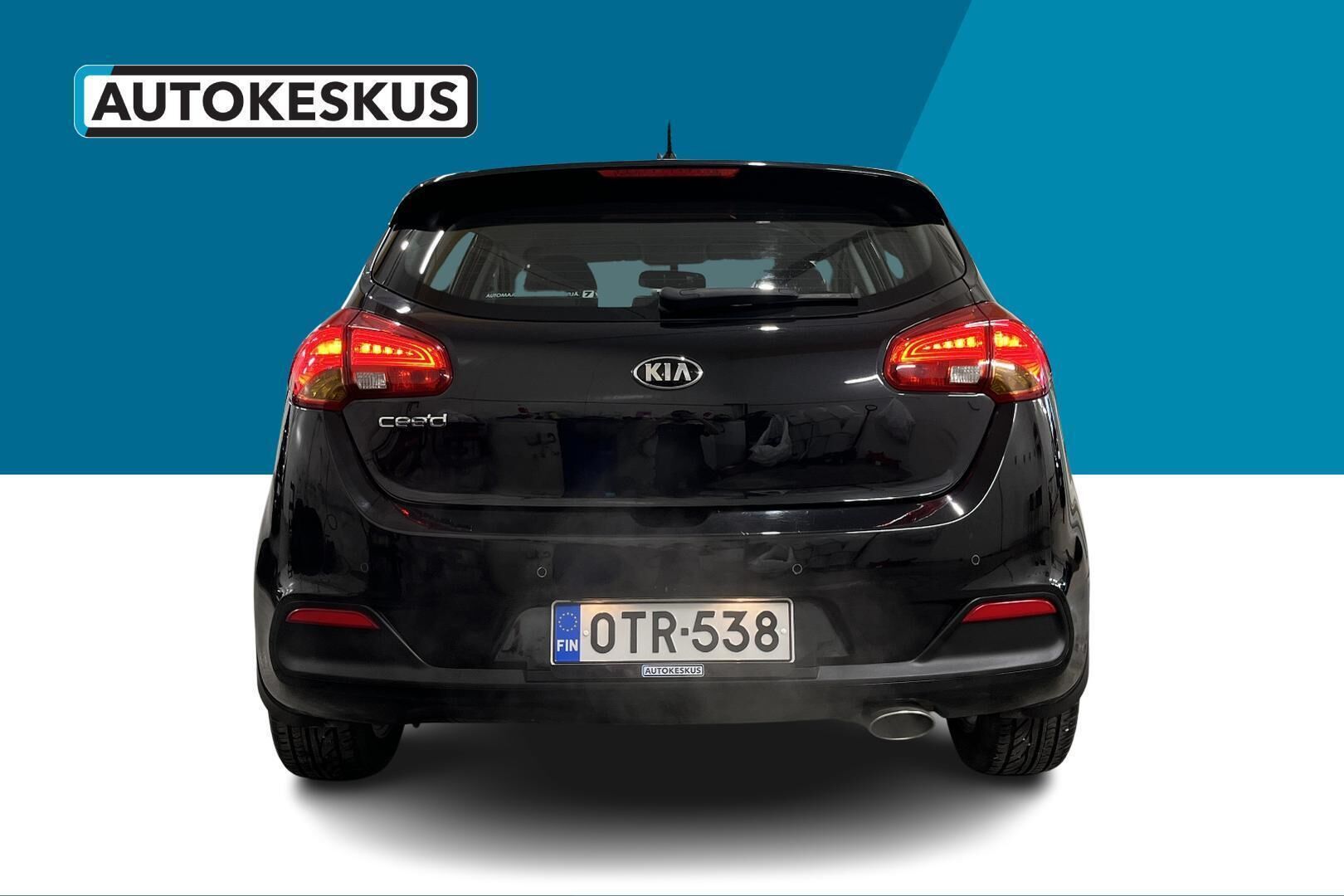 Kia cee'd iso kuva 6