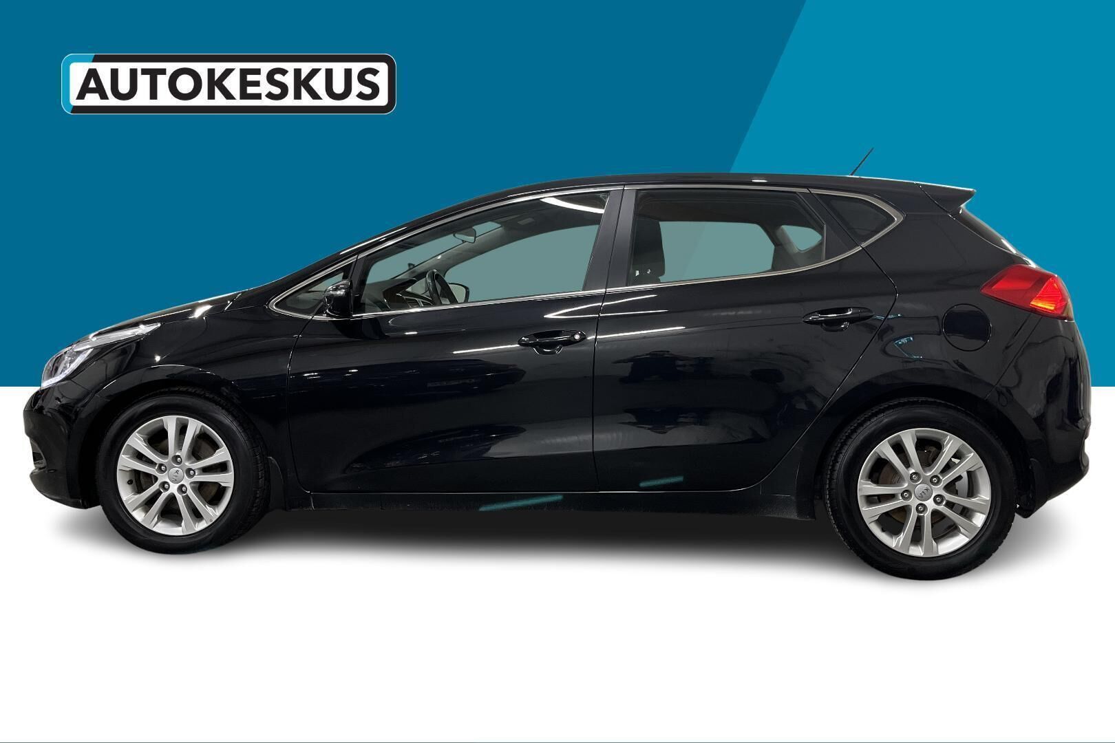 Kia cee'd iso kuva 8