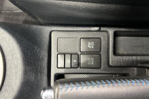 Toyota Yaris esikatselu 25