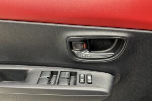 Toyota Yaris esikatselu 20