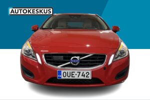 Volvo V60 esikatselu 2