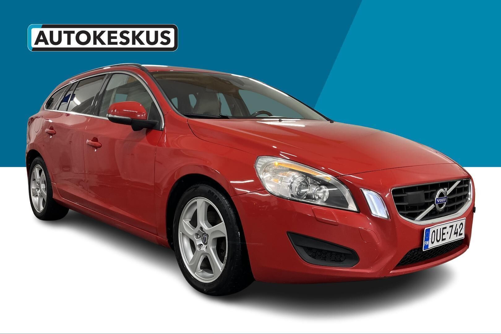 Volvo V60 D3 Momentum aut 2011, kuva 4/18