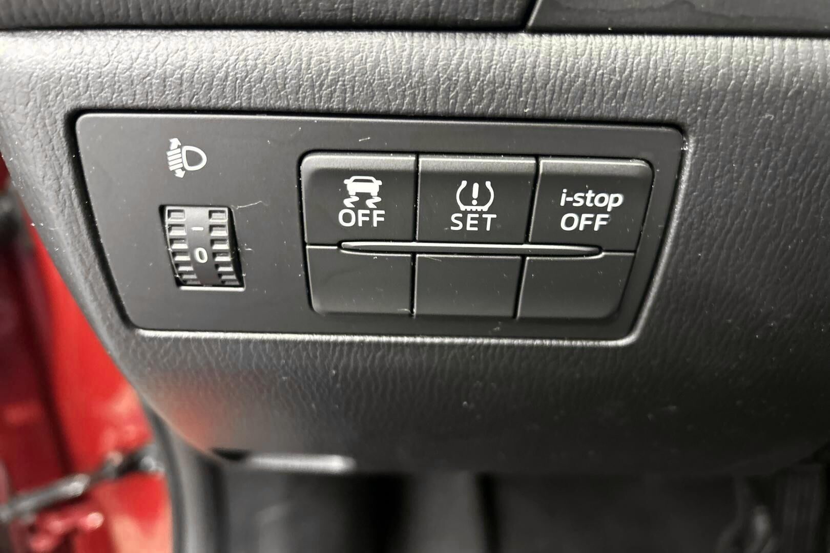 Mazda Mazda3 iso kuva 21