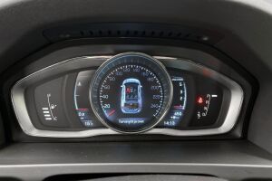 Volvo V60 esikatselu 14