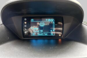 Ford Tourneo Courier esikatselu 16