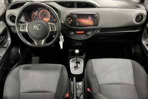 Toyota Yaris esikatselu 11