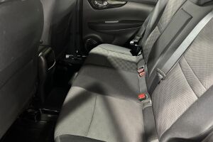 Nissan Qashqai esikatselu 10