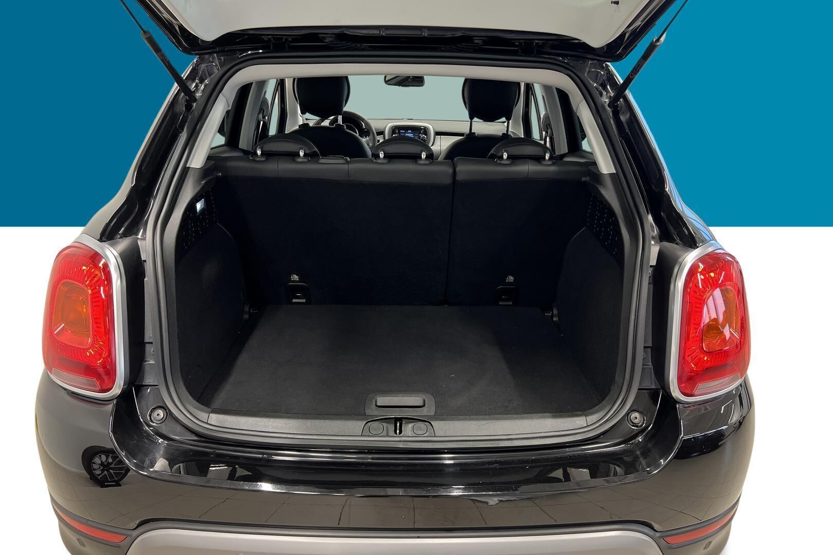 Fiat 500X iso kuva 12