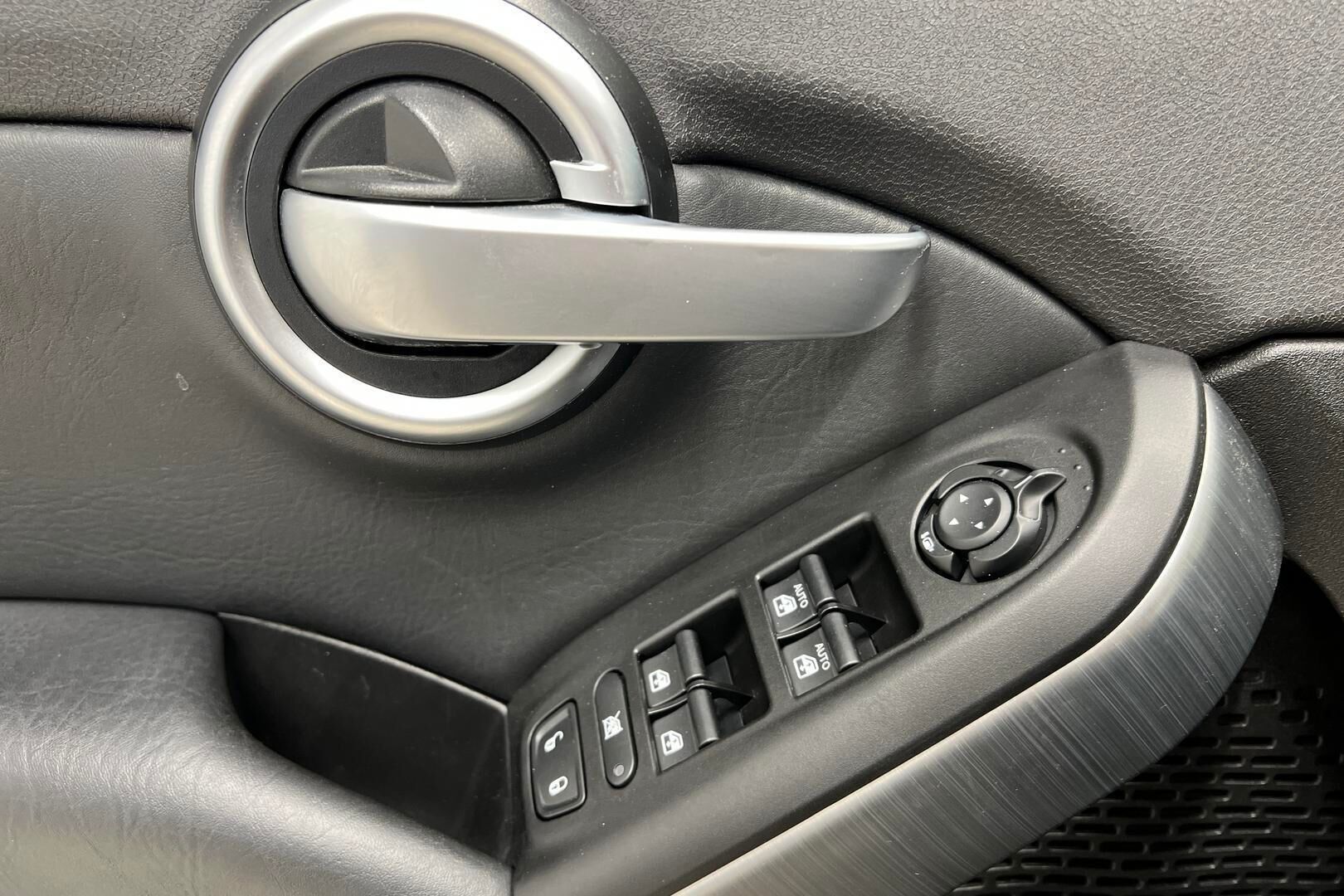 Fiat 500X iso kuva 19