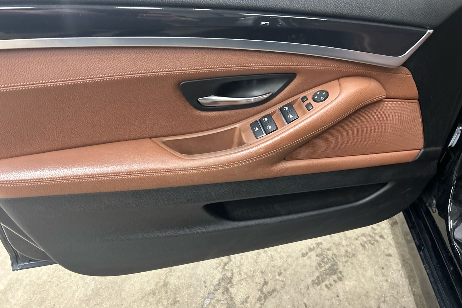 BMW 5-sarja iso kuva 8
