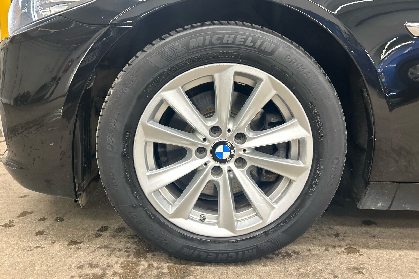 BMW 5-sarja iso kuva 11