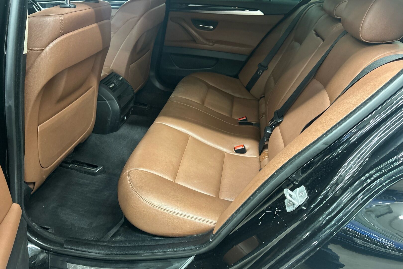 BMW 5-sarja iso kuva 6