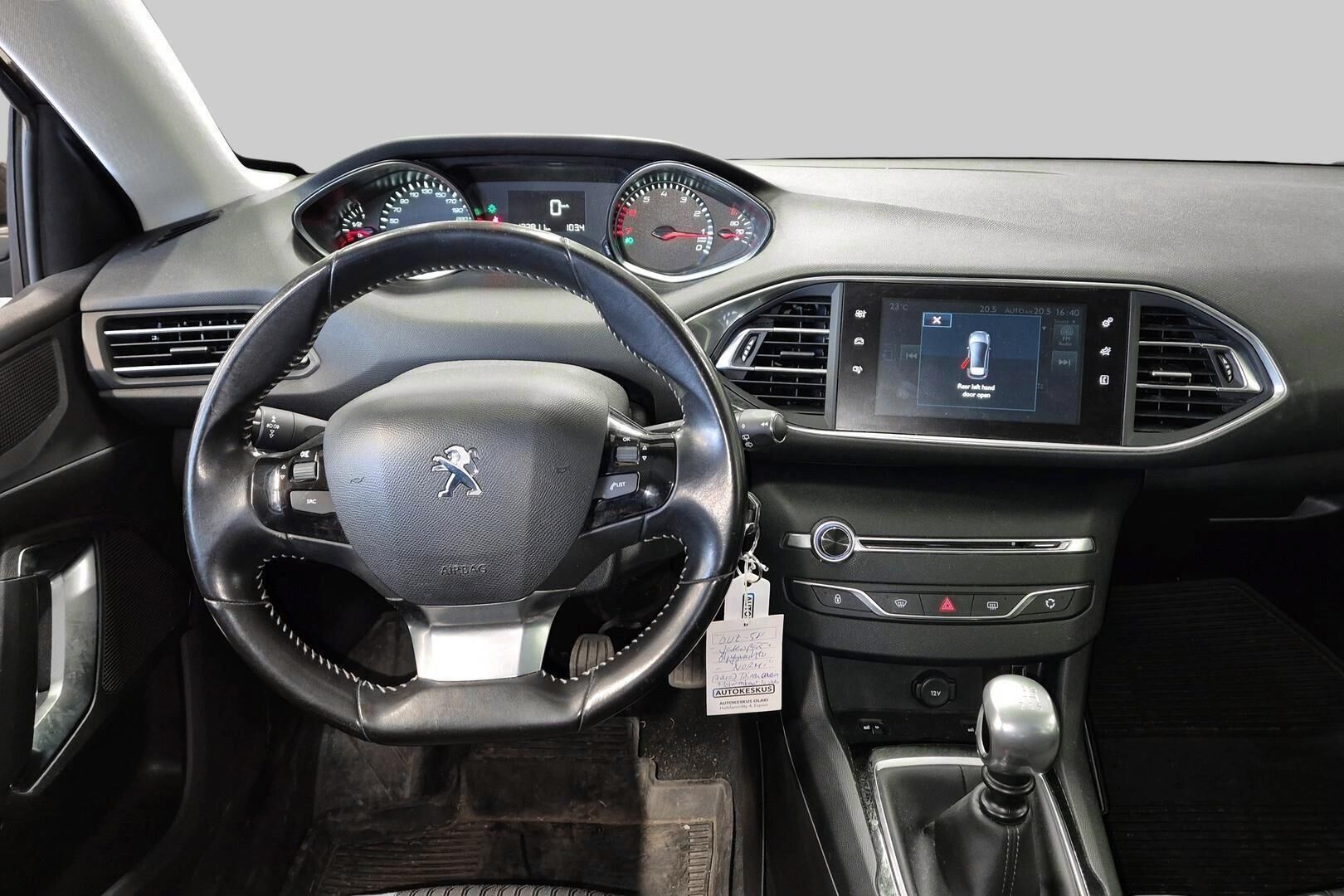 Peugeot 308 iso kuva 2