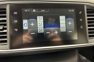 Peugeot 308 esikatselu 18