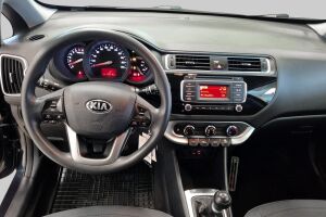 Kia Rio esikatselu 11
