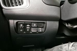 Kia Rio esikatselu 21