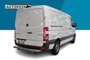 Mercedes-Benz Sprinter esikatselu 2