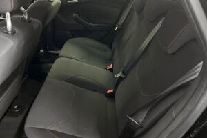 Ford Focus esikatselu 8