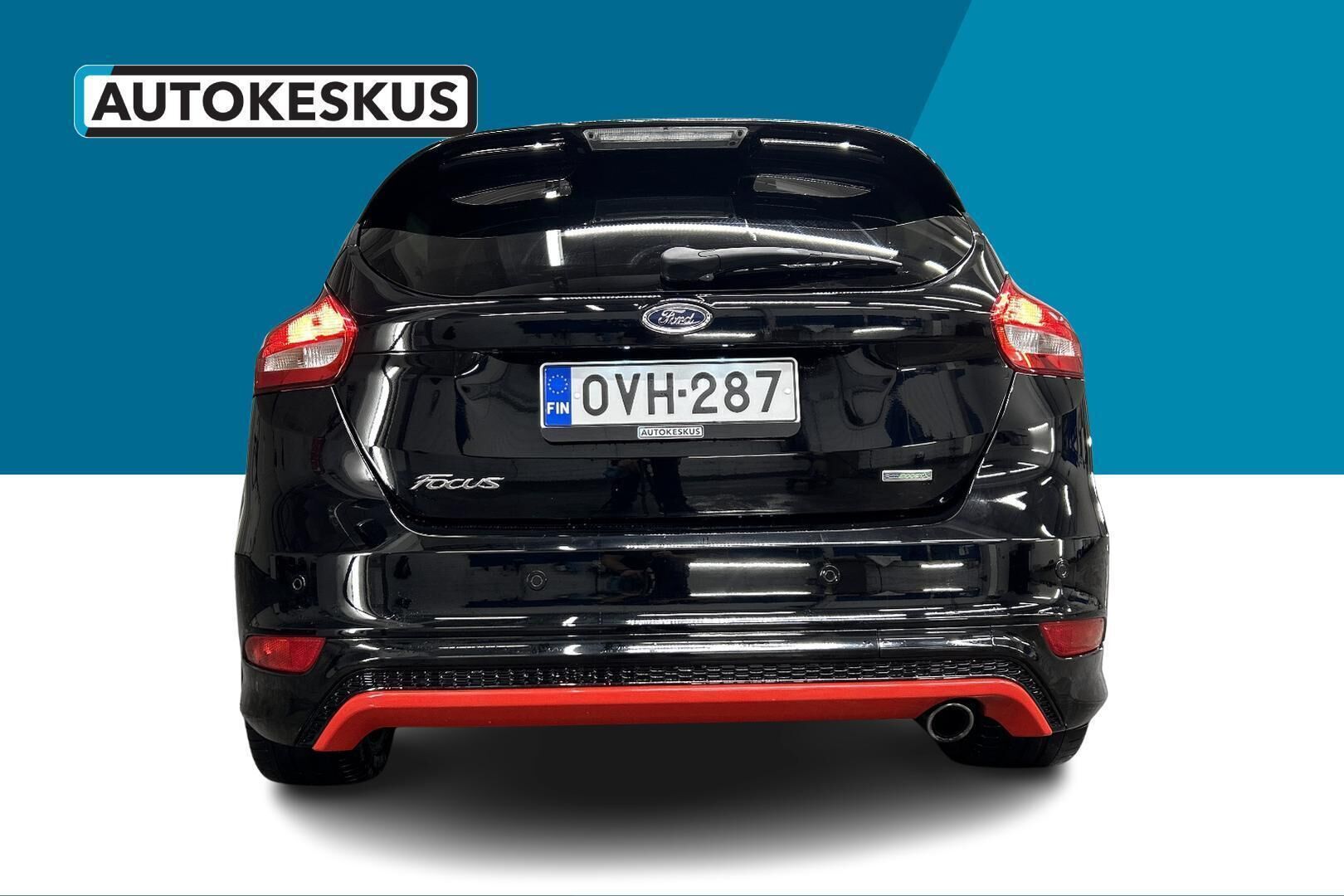 Ford Focus iso kuva 6