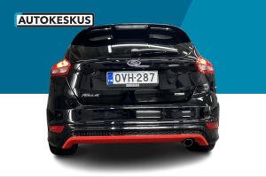 Ford Focus esikatselu 21
