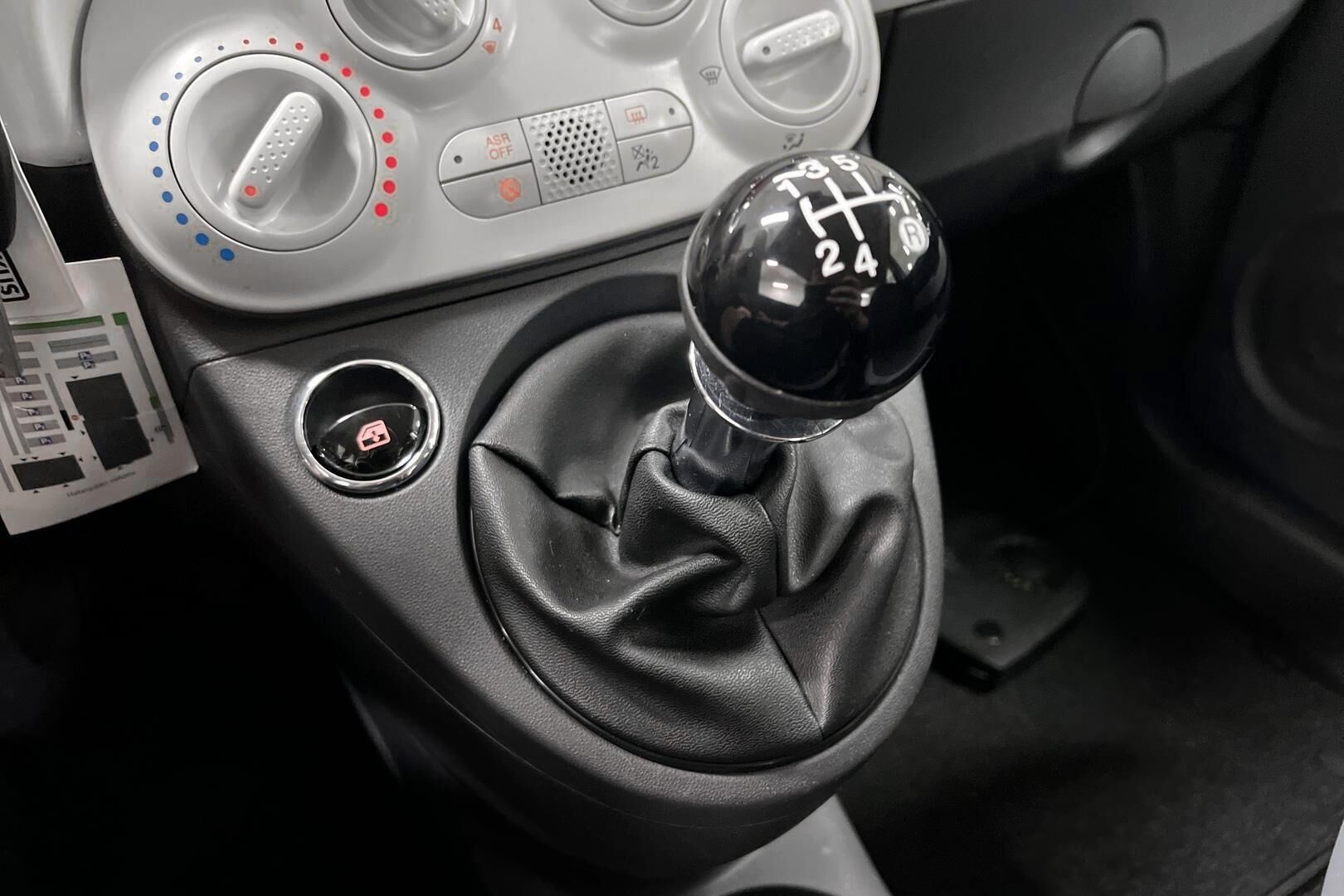 Fiat 500 iso kuva 17