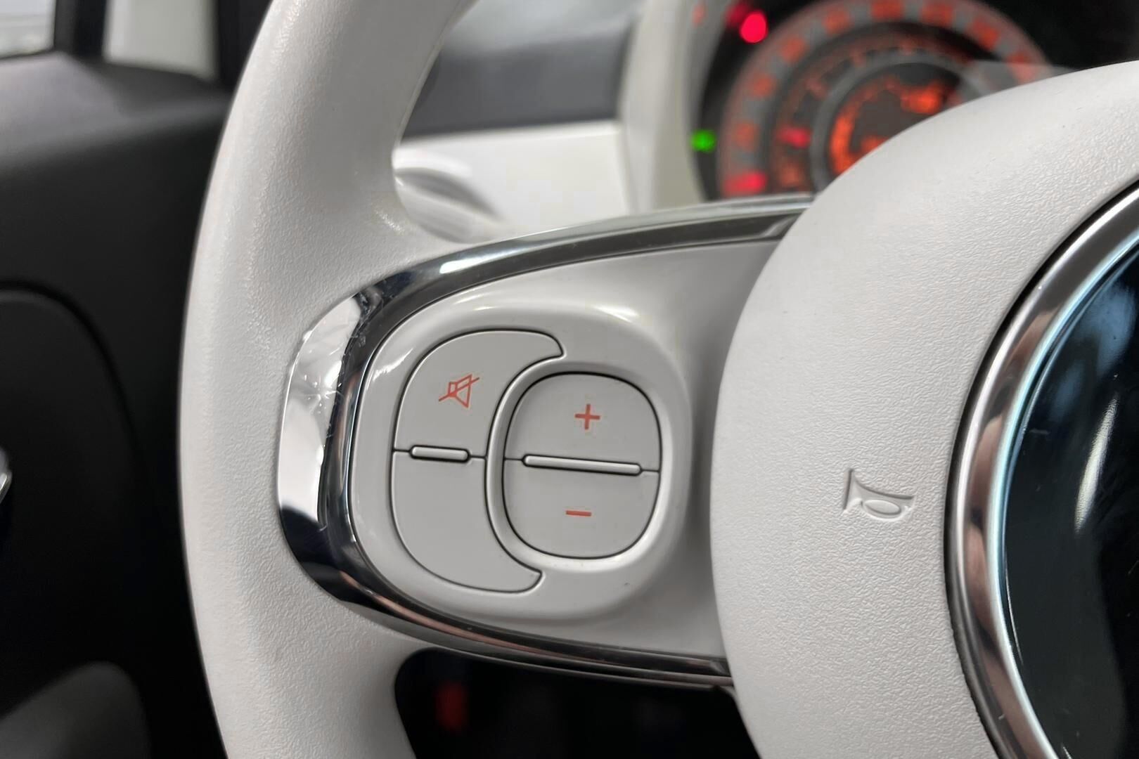 Fiat 500 iso kuva 19