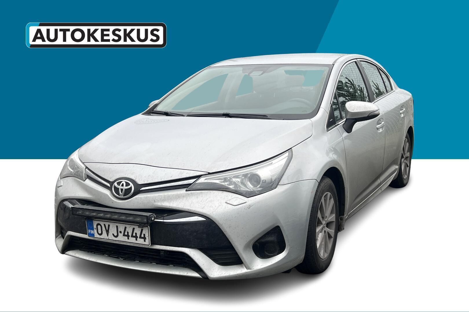 Toyota Avensis iso kuva 0