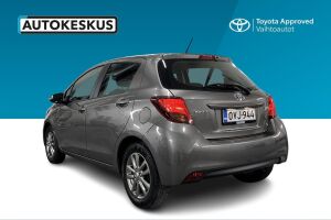 TOYOTA YARIS esikatselu 3