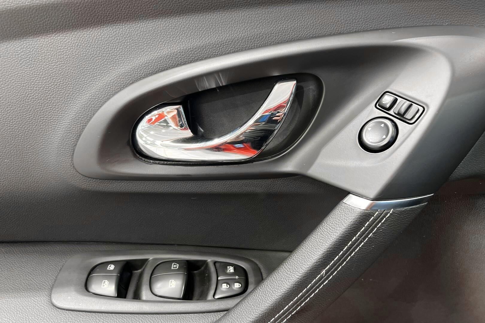 Renault Kadjar iso kuva 19