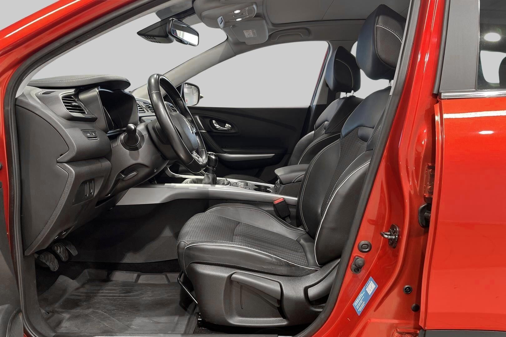 Renault Kadjar iso kuva 6