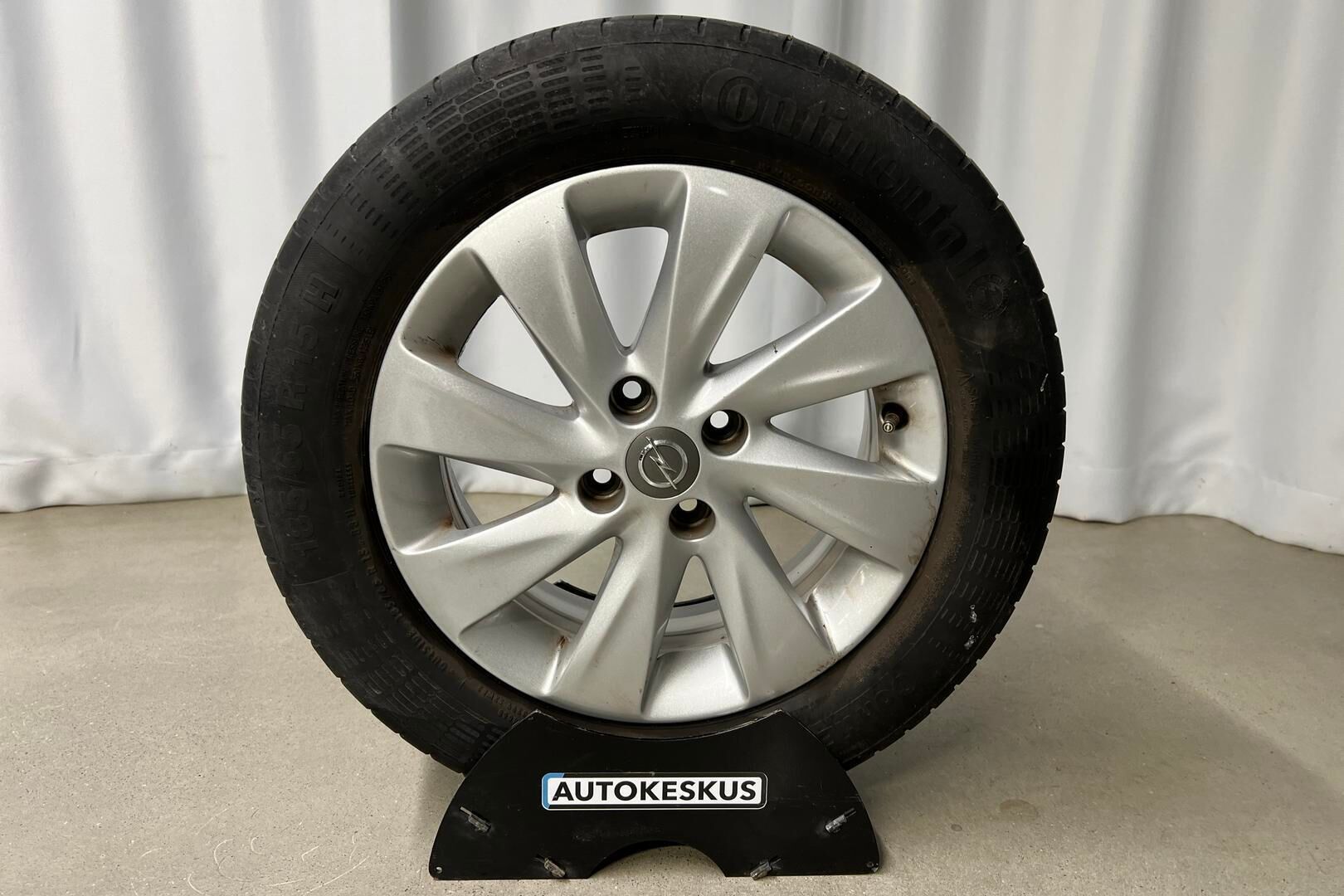 Opel Corsa iso kuva 20