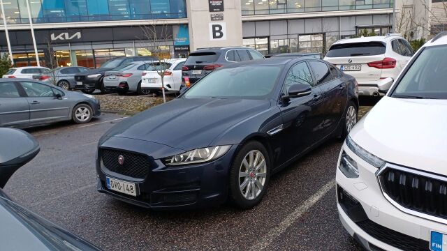 Jaguar XE